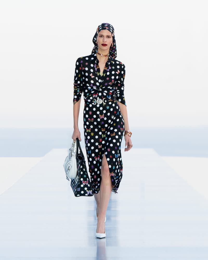 Dua Lipa Versace 聯乘系列 La Vacanza Crossover Runway Donatella Versace