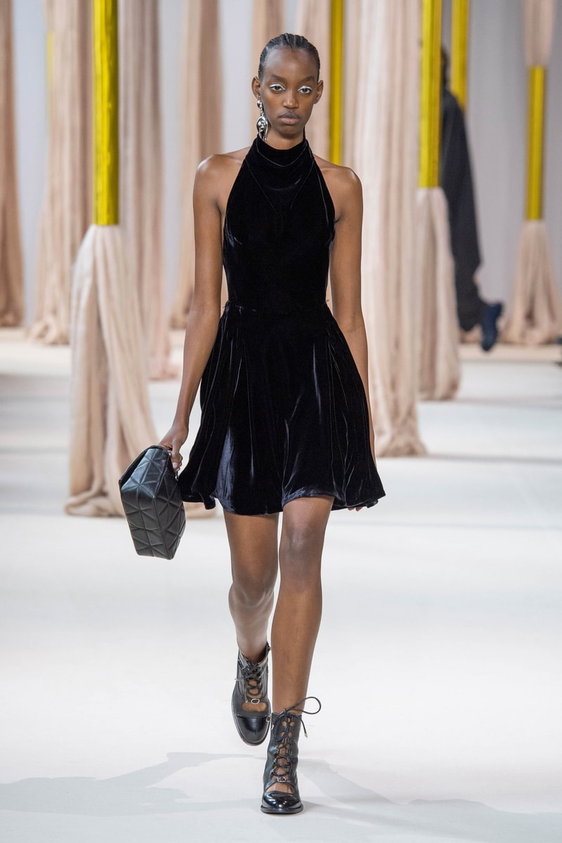 Shiatzy Chen 夏姿陳 FW23 台灣
