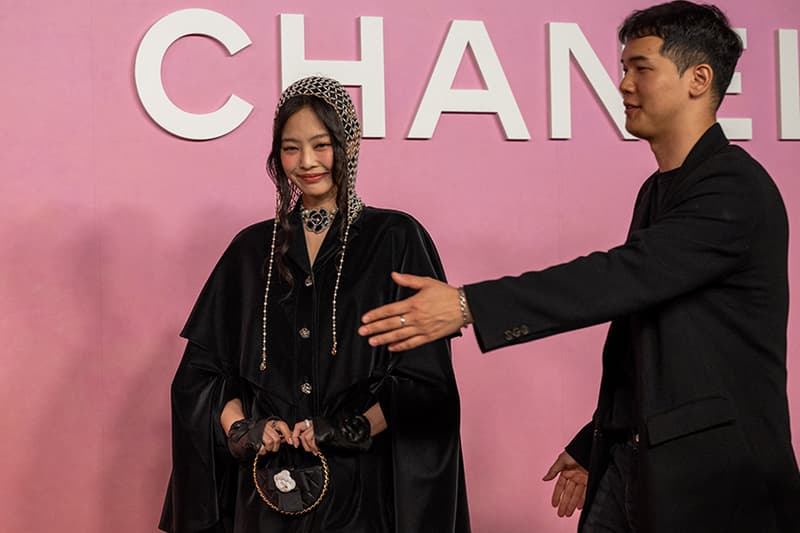 BLACKPINK Jennie Chanel Tokyo Metiers dart show style