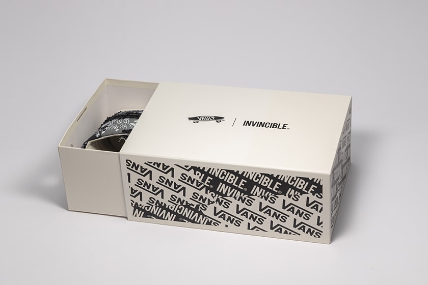 Vault by Vans x INVINCIBLE Gnarly Pack Collaboration Sneakers Authentic Sk8-Hi