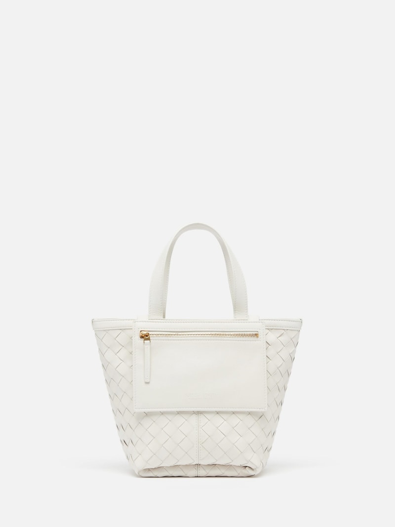 Bottega Veneta 2023 Resort Collection 