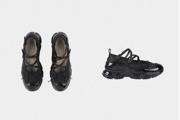 two-paris-of-shoes-by-simone-rocha-and-celine-are-going-viral