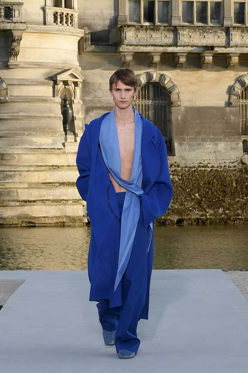 valentino haute couture 2023 24 Un Château de Chantilly runway details every looks