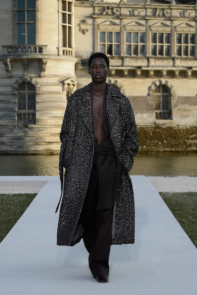 valentino haute couture 2023 24 Un Château de Chantilly runway details every looks