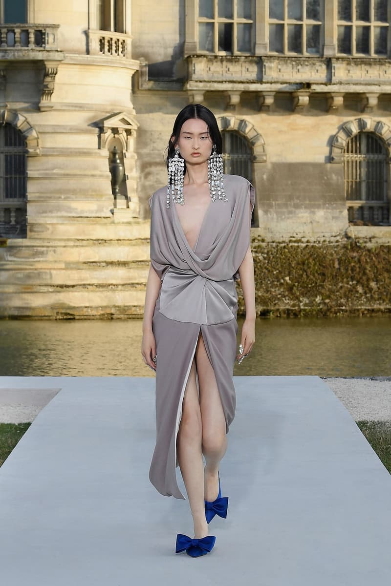 valentino haute couture 2023 24 Un Château de Chantilly runway details every looks