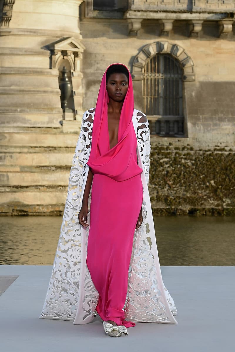 valentino haute couture 2023 24 Un Château de Chantilly runway details every looks