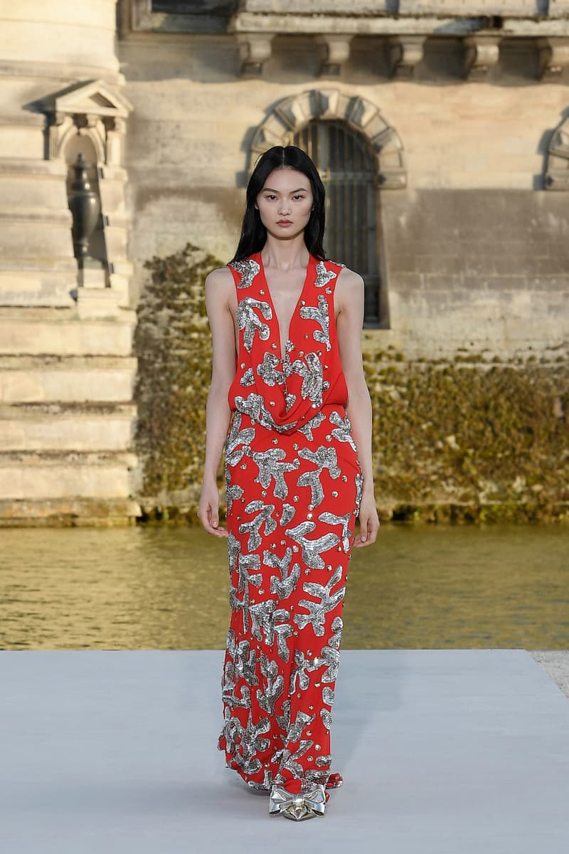 valentino haute couture 2023 24 Un Château de Chantilly runway details every looks