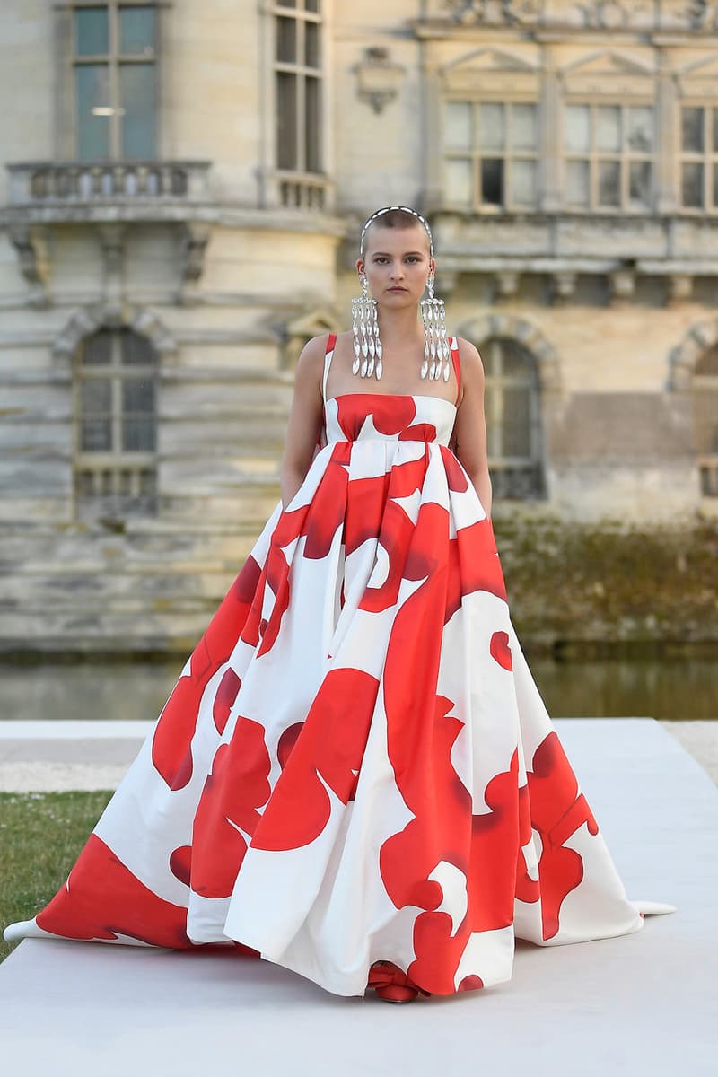 valentino haute couture 2023 24 Un Château de Chantilly runway details every looks