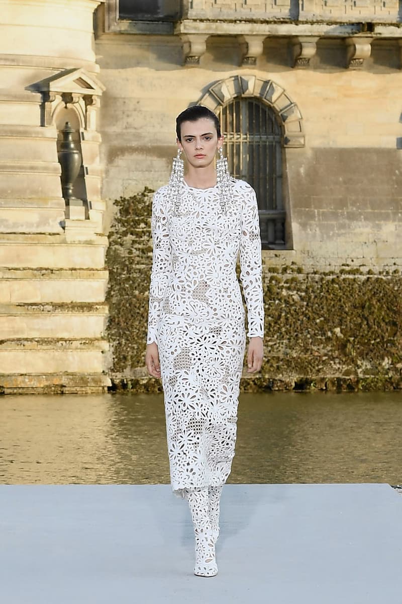 valentino haute couture 2023 24 Un Château de Chantilly runway details every looks