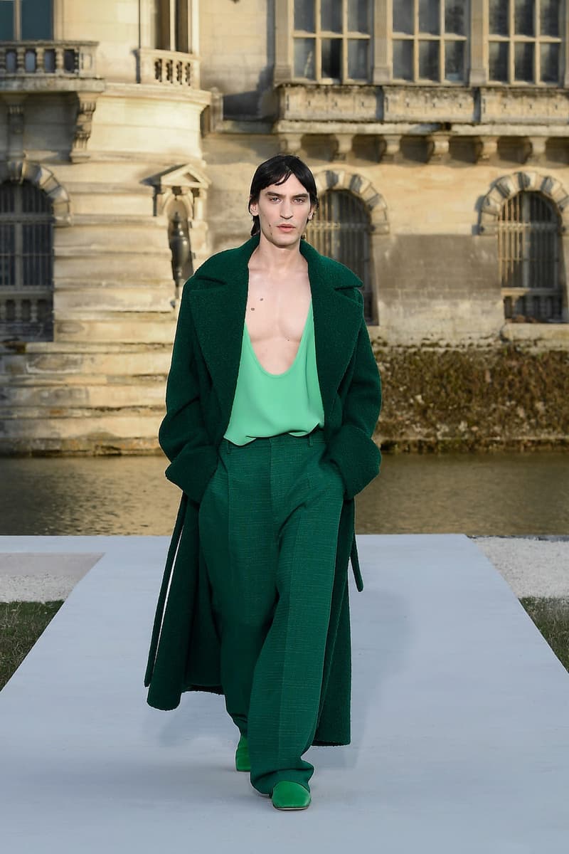 valentino haute couture 2023 24 Un Château de Chantilly runway details every looks