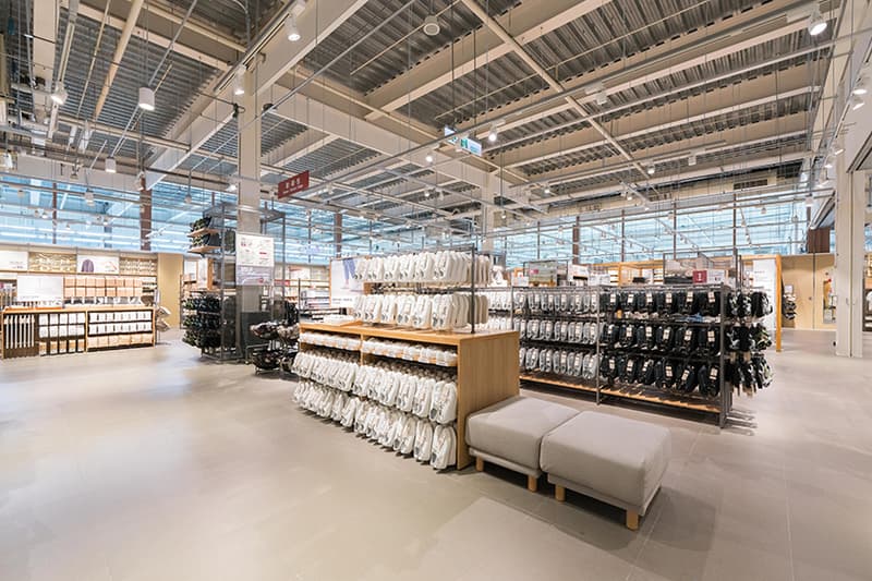 MUJI new store Zhongli open with JINS