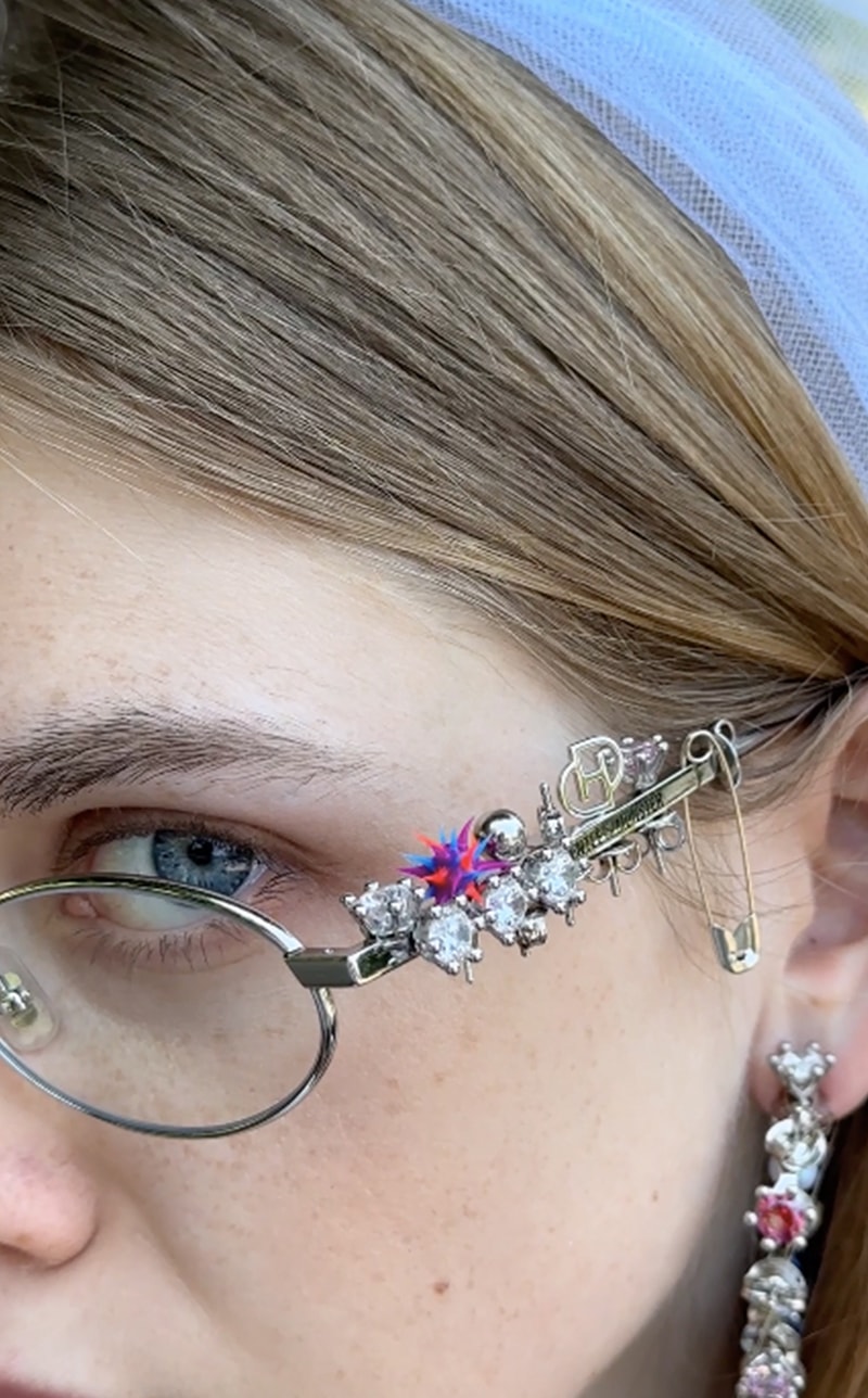 Gentle Monster x Dheygere PIERCED RINGS TIARA Collaboration