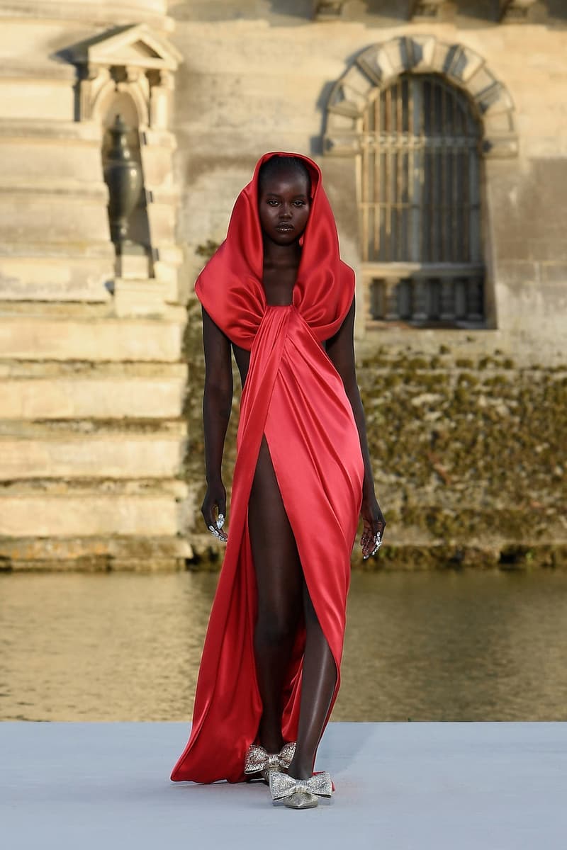 valentino haute couture 2023 24 Un Château de Chantilly runway details every looks