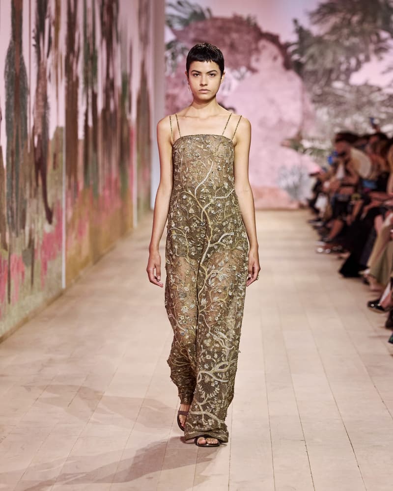Christian Dior Haute Couture 2023 2024 runway review