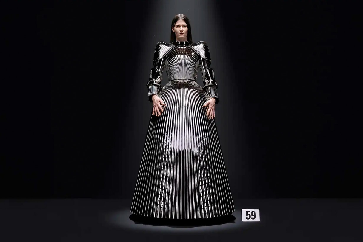 Balenciaga 52nd Couture Collection highlight grace kelly Danielle Slavik every looks details