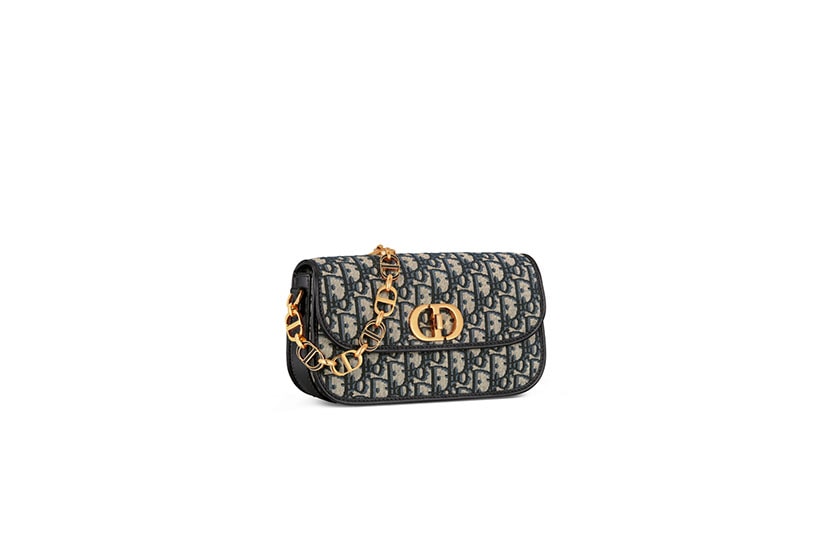 NewJeans Haerin Dior 30 Montaigne handbags