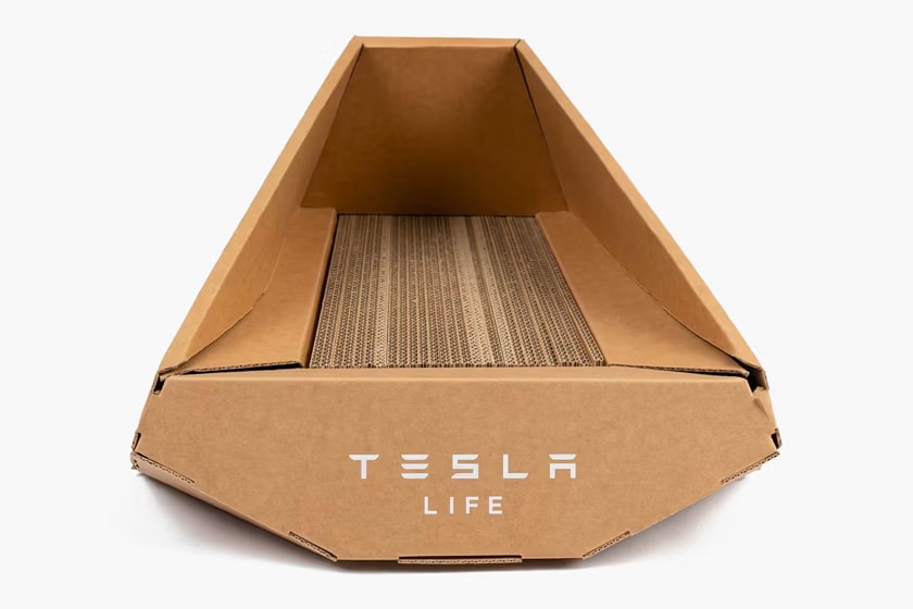 elon-musk-tesla-cybertruck-cat-litter-box