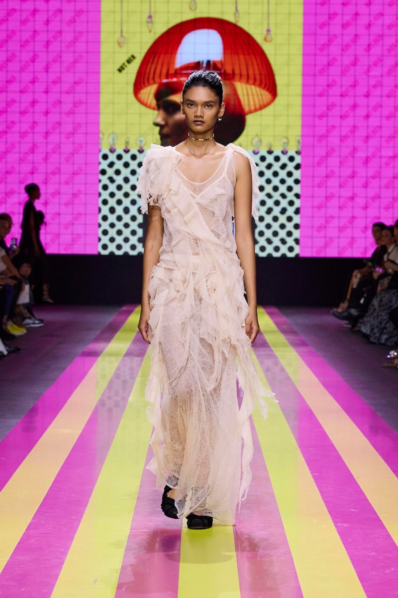 dior 2024 ss paris fashion show week looks set artist story