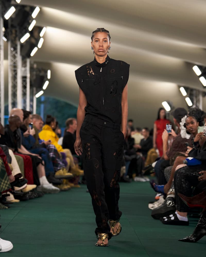 Burberry by Daniel Lee 2024SS fashion week runway