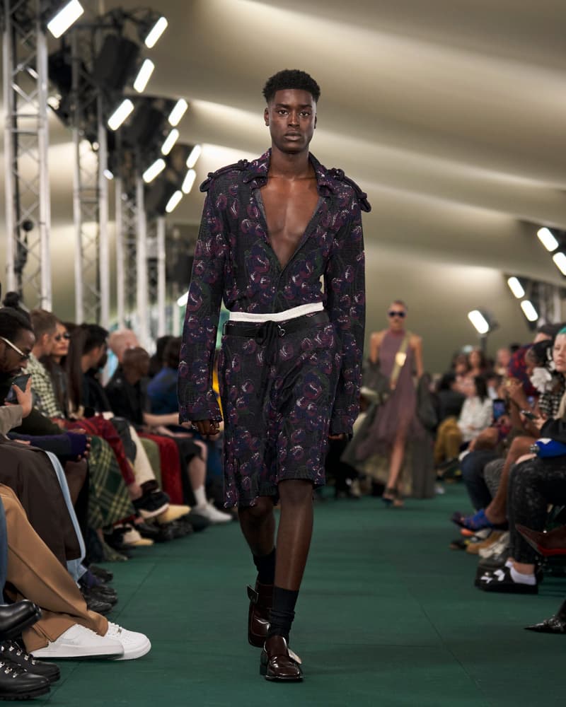 Burberry by Daniel Lee 2024SS fashion week runway