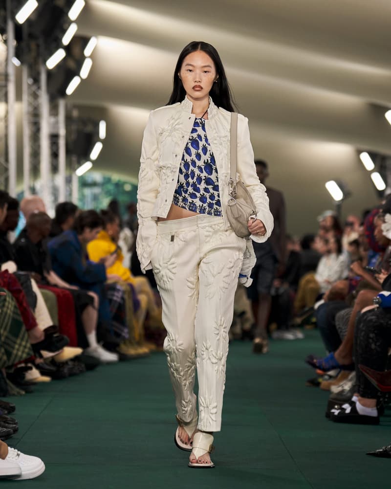 Burberry by Daniel Lee 2024SS fashion week runway