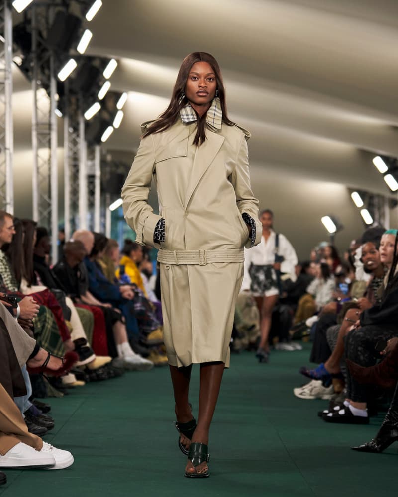 Burberry by Daniel Lee 2024SS fashion week runway