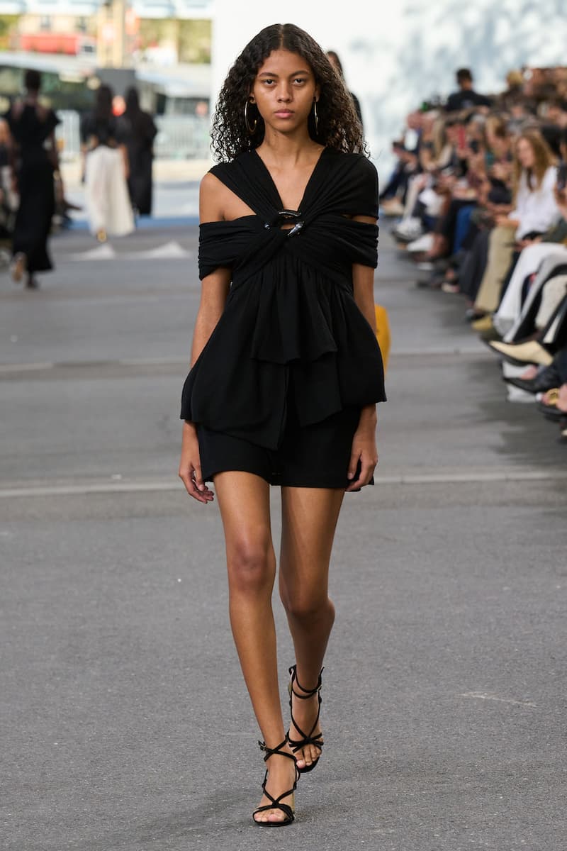 Chloé Gabriela Hearst last show 2024 ss paris fashion week looks runway