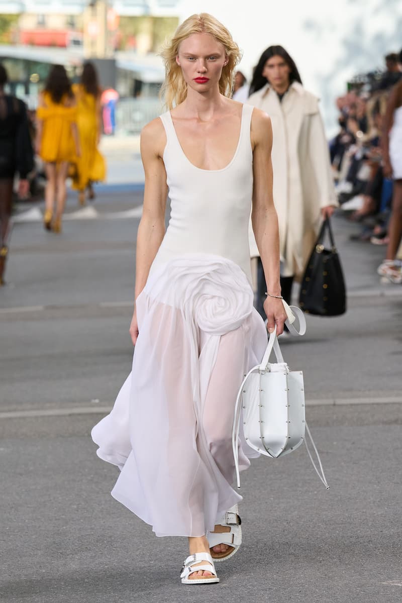 Chloé Gabriela Hearst last show 2024 ss paris fashion week looks runway