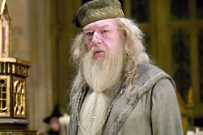 再見了鄧不利多校長!感謝你留下了這些珍貴的智慧金句,很想再次重溫《哈利波特》