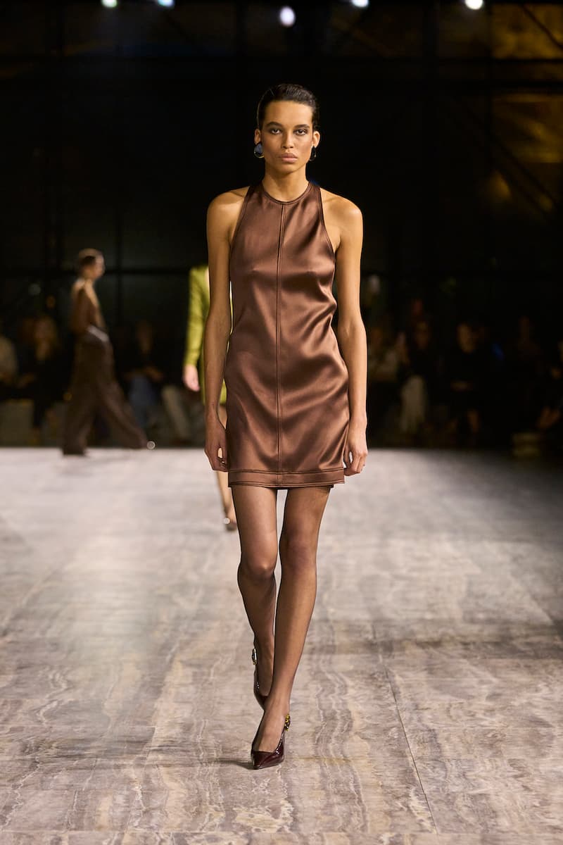 saint laurent 2024 ss paris fashion week looks details