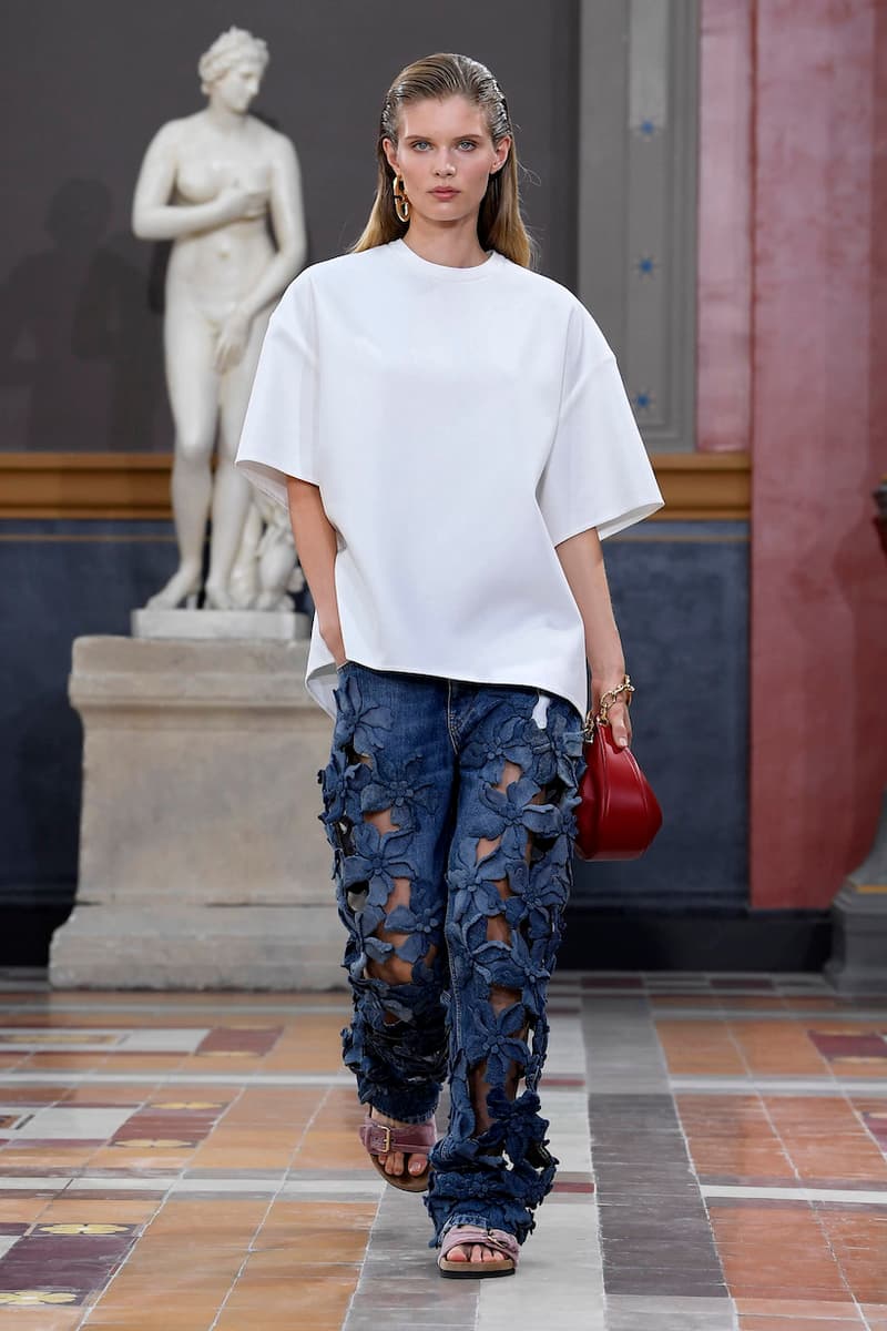 valentino 2024 ss paris fashion week L'École Pierpaolo Piccioli