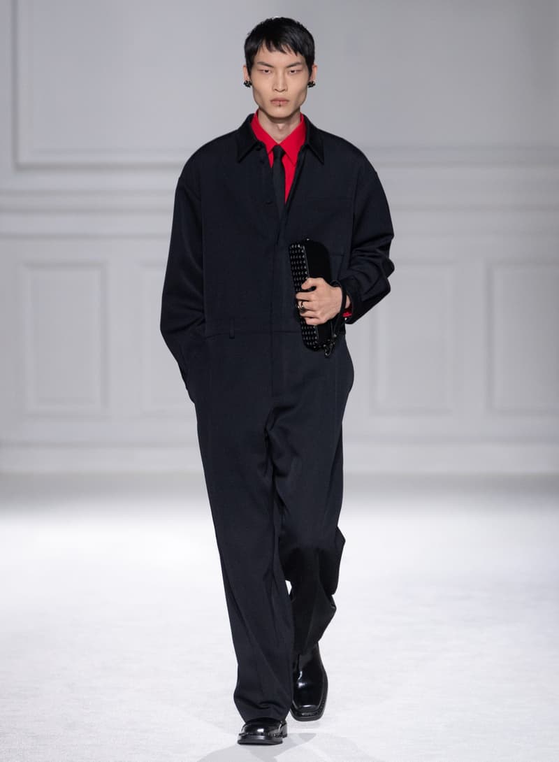Valentino 2023 秋冬系列:打破「Black Tie」舊有規範,穿出不一樣的正裝