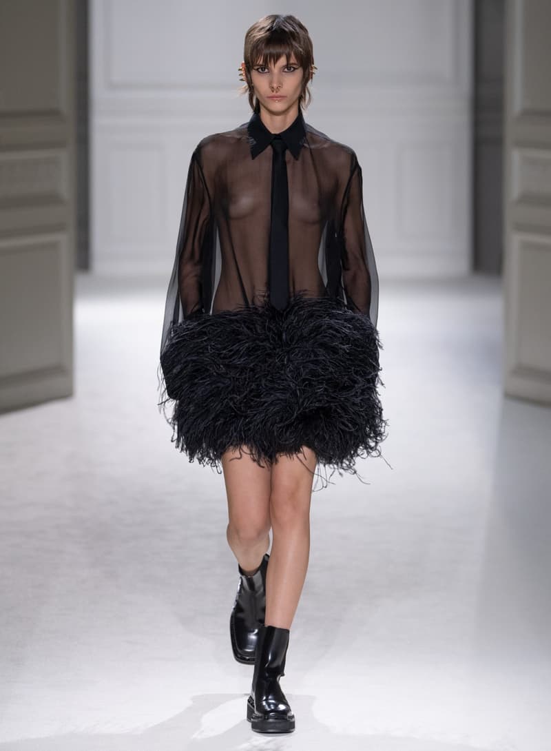 Valentino 2023 秋冬系列:打破「Black Tie」舊有規範,穿出不一樣的正裝