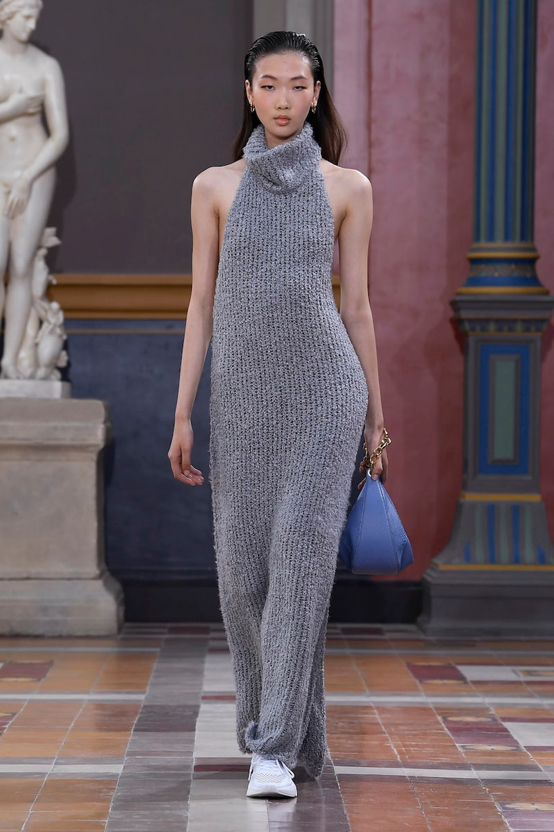valentino 2024 ss paris fashion week L'École Pierpaolo Piccioli