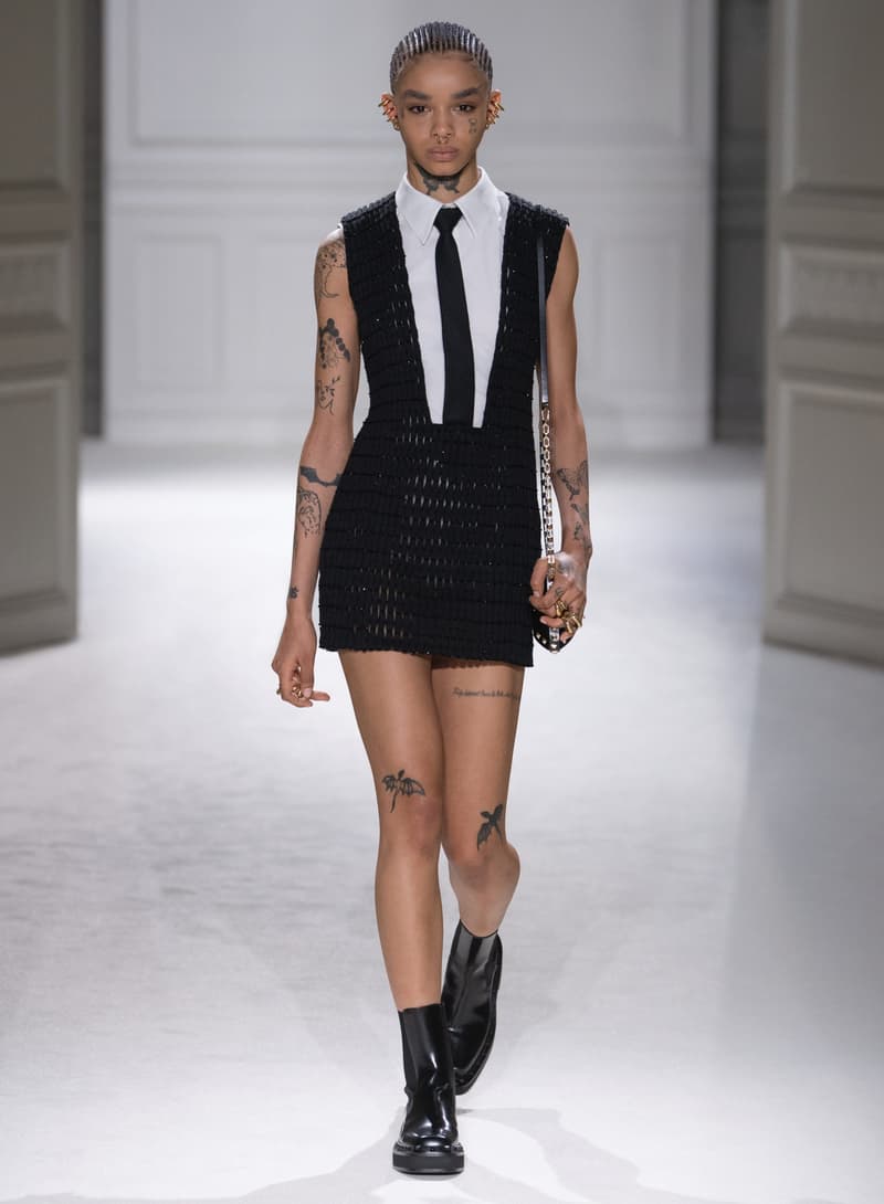 Valentino 2023 秋冬系列:打破「Black Tie」舊有規範,穿出不一樣的正裝
