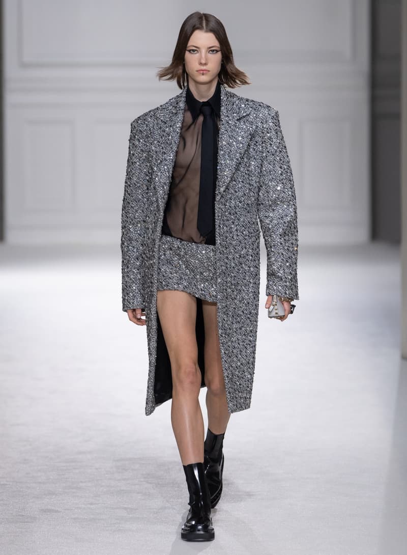 Valentino 2023 秋冬系列:打破「Black Tie」舊有規範,穿出不一樣的正裝