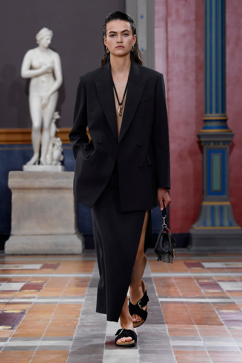 valentino 2024 ss paris fashion week L'École Pierpaolo Piccioli