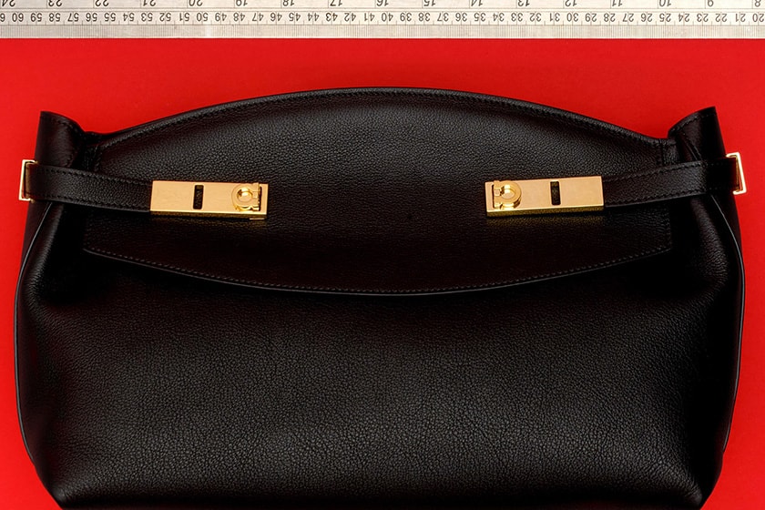 FERRAGAMO HUG Bag 2023 FW Handbags