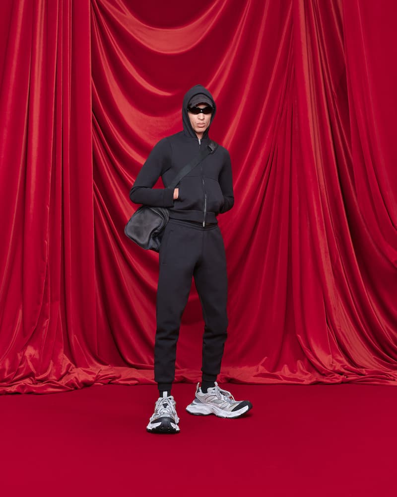 balecnciaga paris fashion week 2024 ss runway show personal details acc