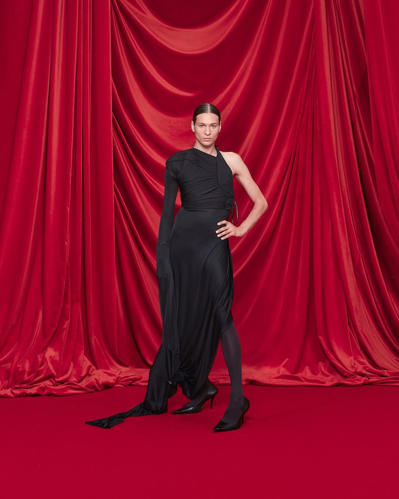 balecnciaga paris fashion week 2024 ss runway show personal details acc