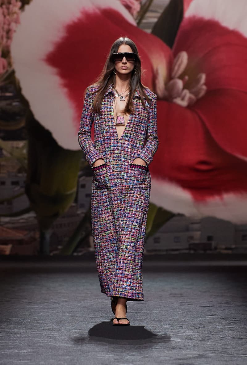 CHANEL paris runway 2024ss fashion week looks details