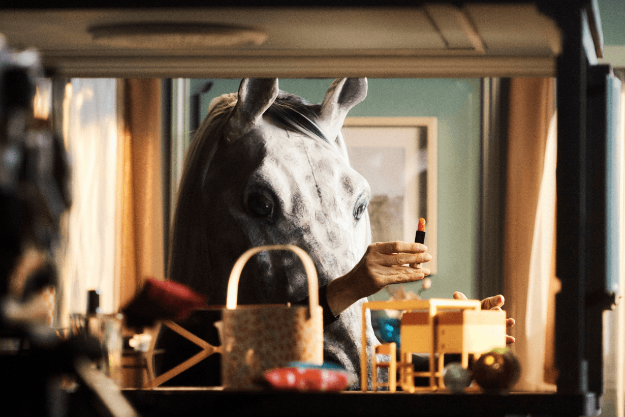 On the wing of hermes