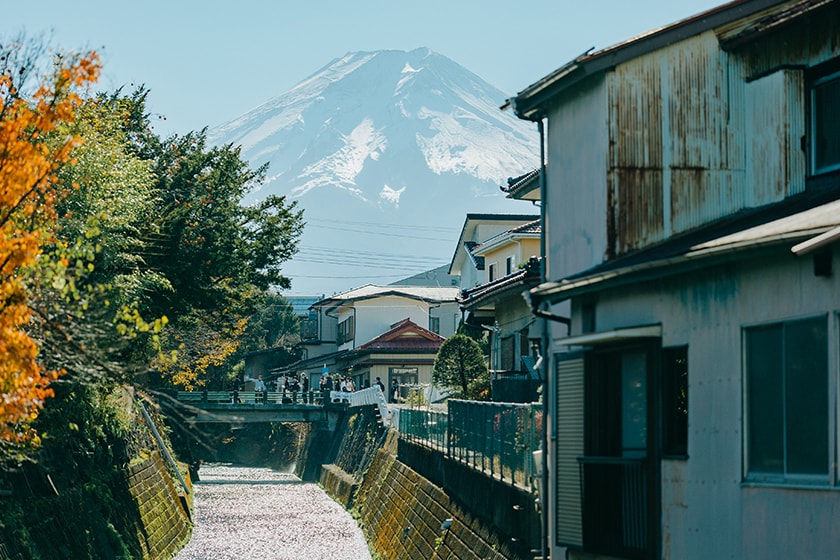 Fujiyoshida Nishiura Arcade Fujisan Japan travel Cherng