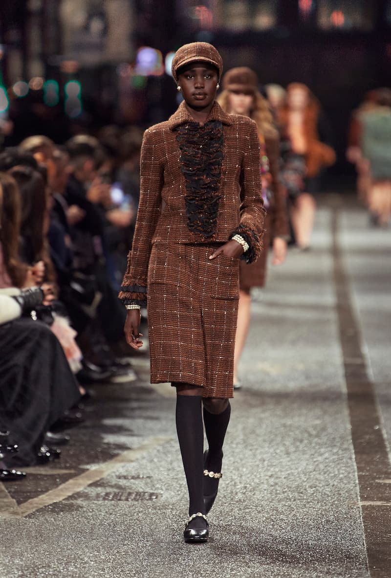 CHANEL 2023/24 Métiers d’art runway looks virginie viard