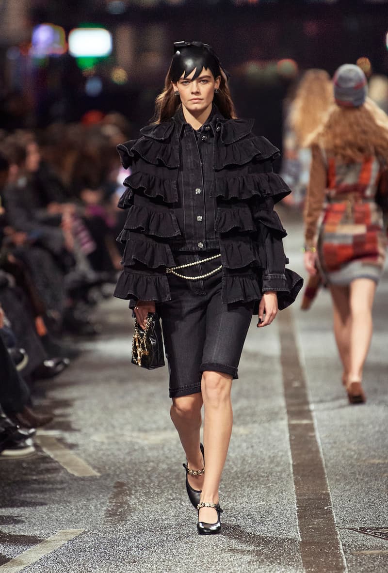 CHANEL 2023/24 Métiers d’art runway looks virginie viard