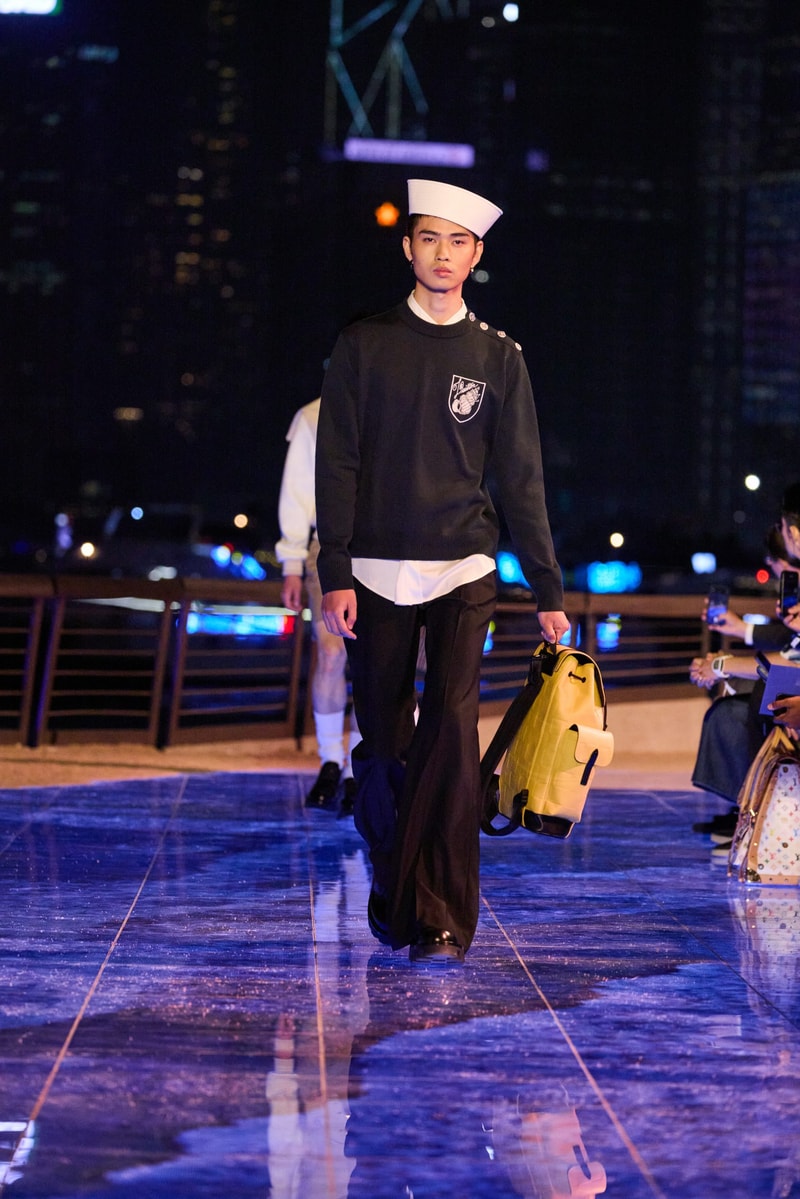 Pharrell 香港時裝展​​ Louis Vuitton 2024 初秋男裝時裝展 Pre fall 2024 宋仲基 Stray Kids Felix 平野紫耀 劉以豪 林柏宏 周潤發 郭富城 古天樂 林海峰 林嘉欣 張敬軒 Mirror 盧瀚霆 Anson Lo 呂爵安 Edan Lui 陳卓賢 Ian Chan 林家謙 Tyson Yoshi 魏浚笙 Jeffrey Ngai 邱彥筒 Marf Yau 陳凱詠 Jace Chan Kayan 9896 劉俊謙 朱鑑然 范麒智 Kenji Fan 沈月 倪晨曦 盧慧敏 Amy Lo