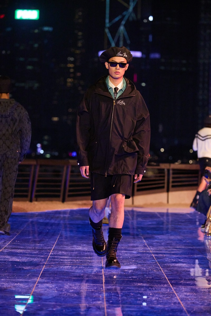 Pharrell 香港時裝展​​ Louis Vuitton 2024 初秋男裝時裝展 Pre fall 2024 宋仲基 Stray Kids Felix 平野紫耀 劉以豪 林柏宏 周潤發 郭富城 古天樂 林海峰 林嘉欣 張敬軒 Mirror 盧瀚霆 Anson Lo 呂爵安 Edan Lui 陳卓賢 Ian Chan 林家謙 Tyson Yoshi 魏浚笙 Jeffrey Ngai 邱彥筒 Marf Yau 陳凱詠 Jace Chan Kayan 9896 劉俊謙 朱鑑然 范麒智 Kenji Fan 沈月 倪晨曦 盧慧敏 Amy Lo