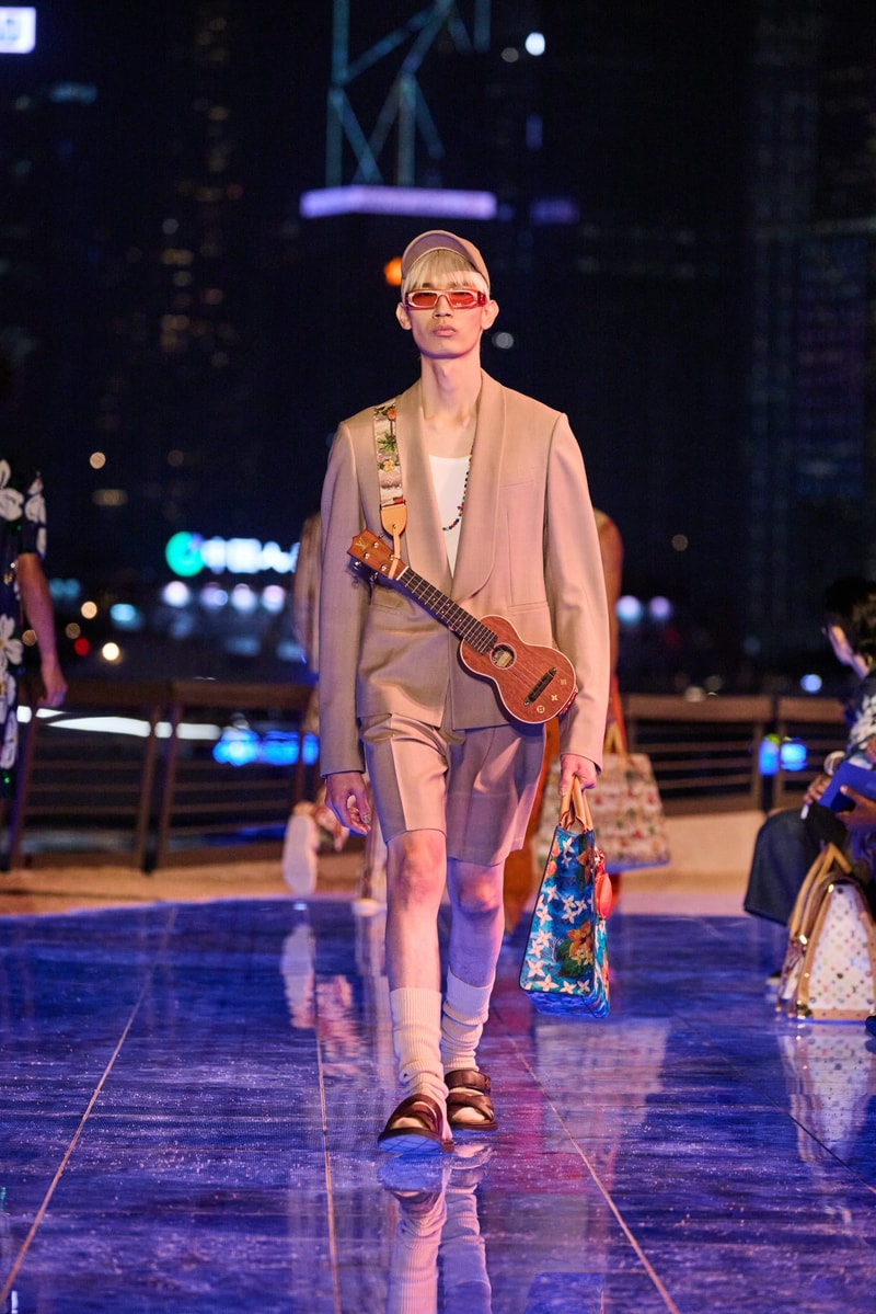 Pharrell 香港時裝展​​ Louis Vuitton 2024 初秋男裝時裝展 Pre fall 2024 宋仲基 Stray Kids Felix 平野紫耀 劉以豪 林柏宏 周潤發 郭富城 古天樂 林海峰 林嘉欣 張敬軒 Mirror 盧瀚霆 Anson Lo 呂爵安 Edan Lui 陳卓賢 Ian Chan 林家謙 Tyson Yoshi 魏浚笙 Jeffrey Ngai 邱彥筒 Marf Yau 陳凱詠 Jace Chan Kayan 9896 劉俊謙 朱鑑然 范麒智 Kenji Fan 沈月 倪晨曦 盧慧敏 Amy Lo