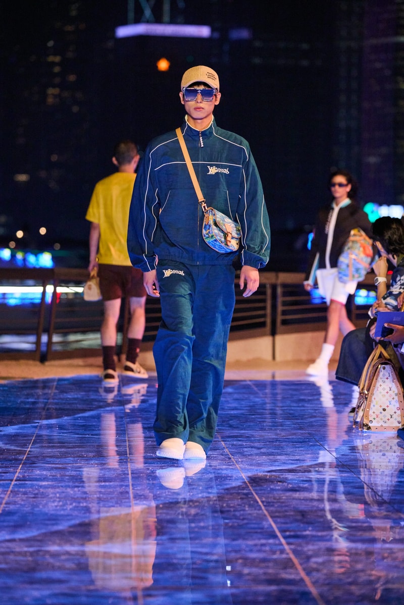 Pharrell 香港時裝展​​ Louis Vuitton 2024 初秋男裝時裝展 Pre fall 2024 宋仲基 Stray Kids Felix 平野紫耀 劉以豪 林柏宏 周潤發 郭富城 古天樂 林海峰 林嘉欣 張敬軒 Mirror 盧瀚霆 Anson Lo 呂爵安 Edan Lui 陳卓賢 Ian Chan 林家謙 Tyson Yoshi 魏浚笙 Jeffrey Ngai 邱彥筒 Marf Yau 陳凱詠 Jace Chan Kayan 9896 劉俊謙 朱鑑然 范麒智 Kenji Fan 沈月 倪晨曦 盧慧敏 Amy Lo