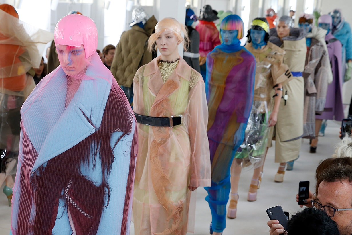 maison margiela haute couture paris fashion week back runway